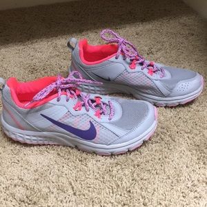 Nike Wild Trail Tennis Shoes